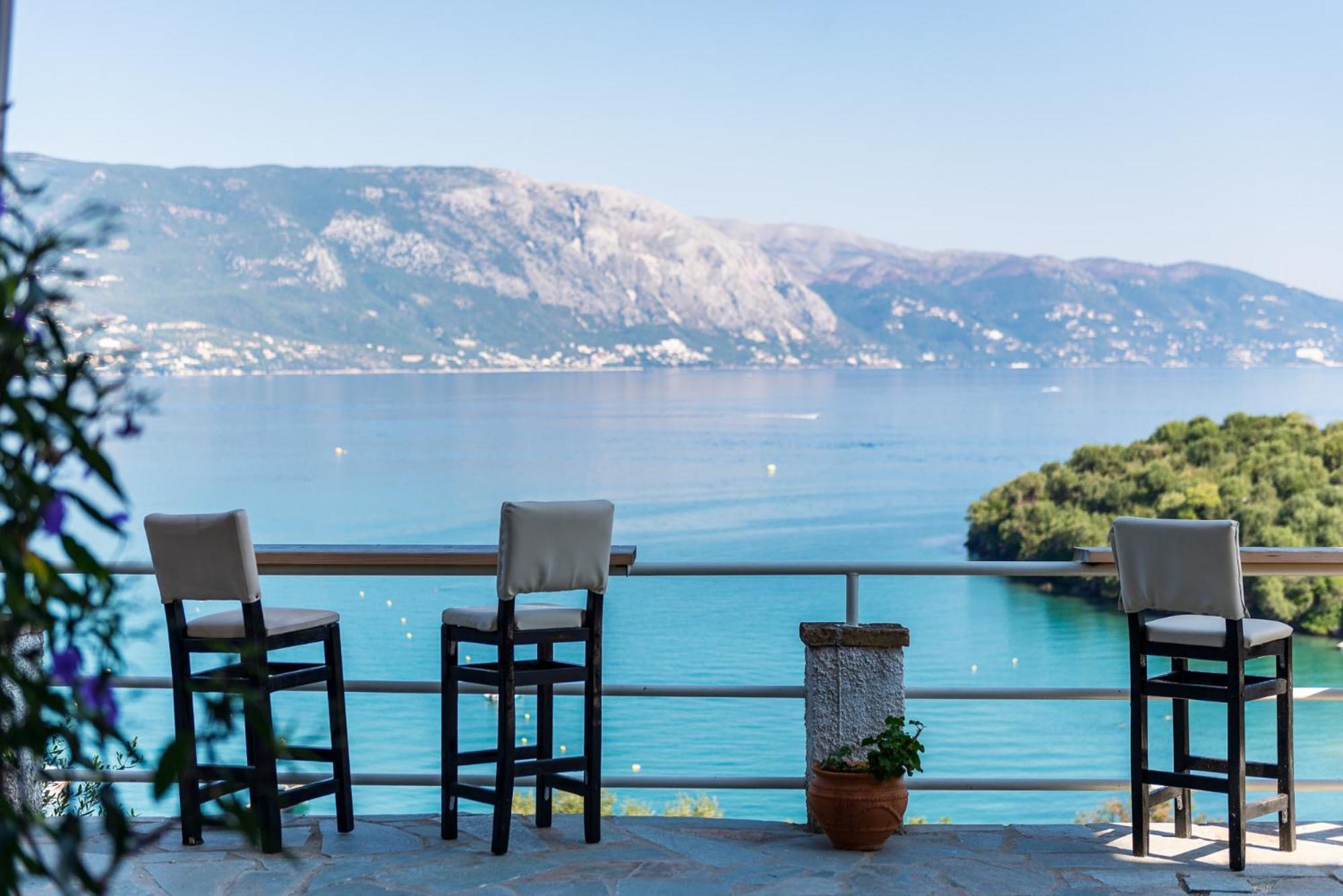 Angelos Seaview Studios By Konnect, Kommeno  Buitenkant foto